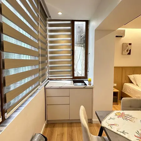 G-properties 아파트 티라나